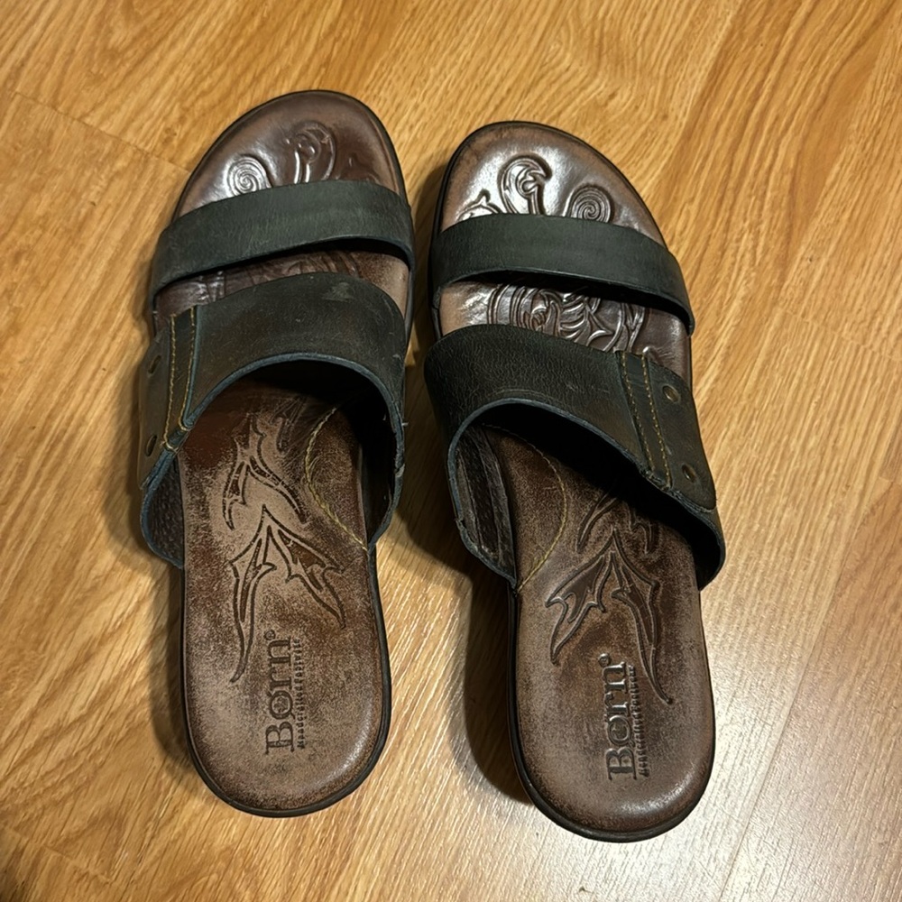 Born sandals with leather straps
